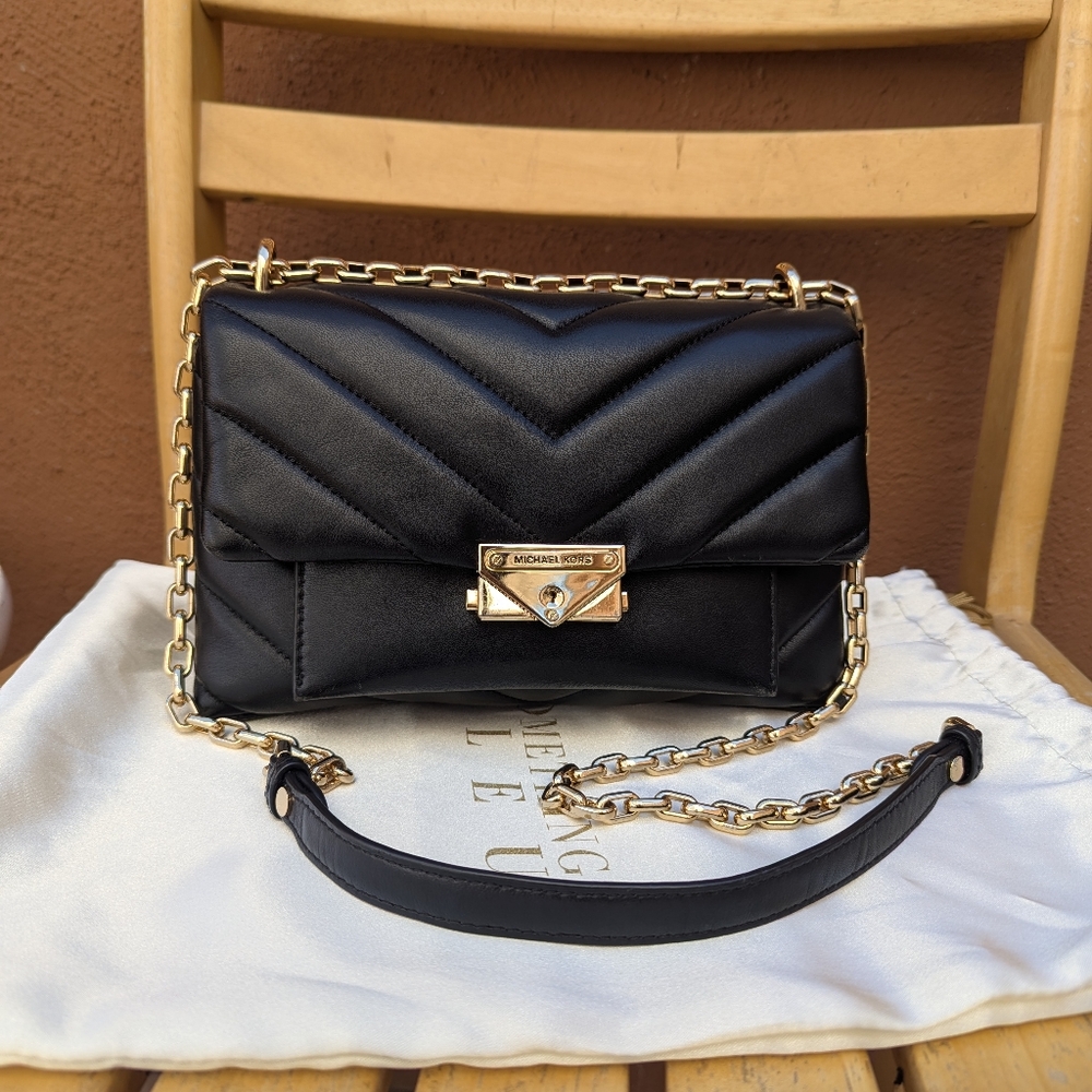 Michael Kors Black Quilted bag